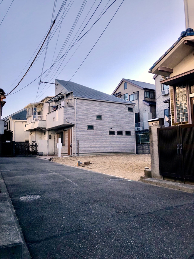 �ؑ�2�K��2����̍H���P